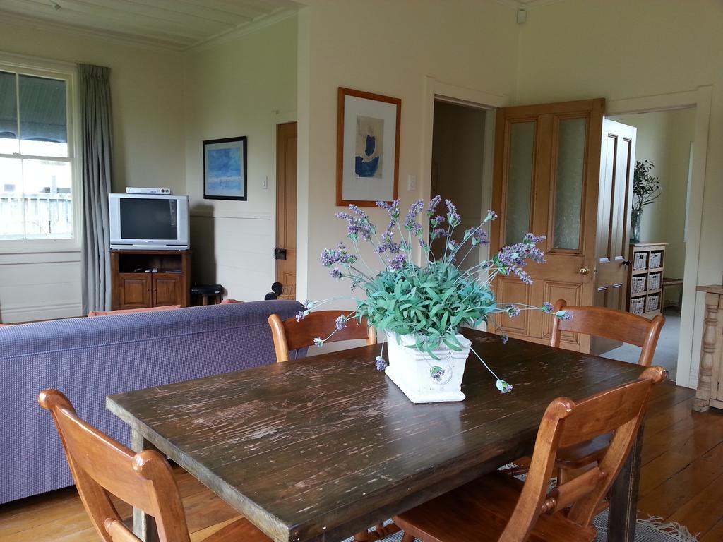 The Vicarage Martinborough Villa Room photo