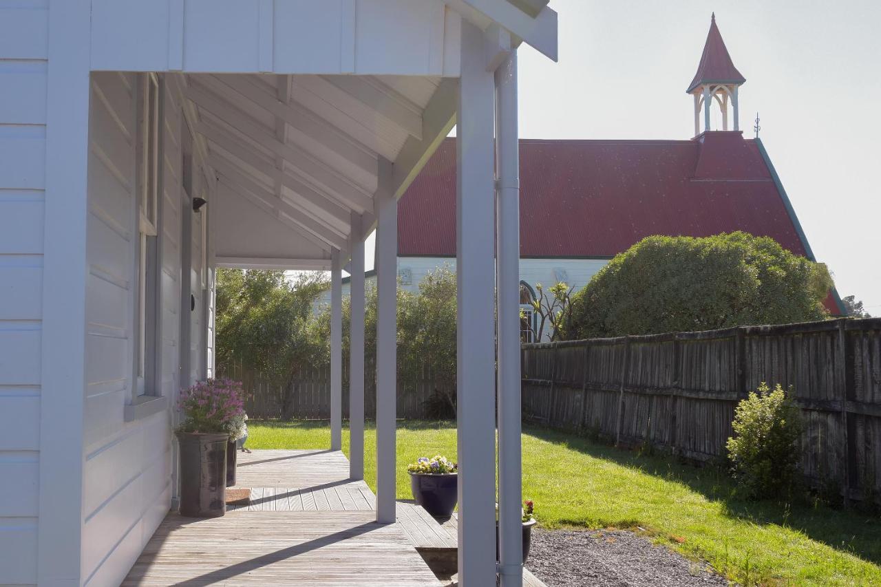 The Vicarage Martinborough Villa Exterior photo