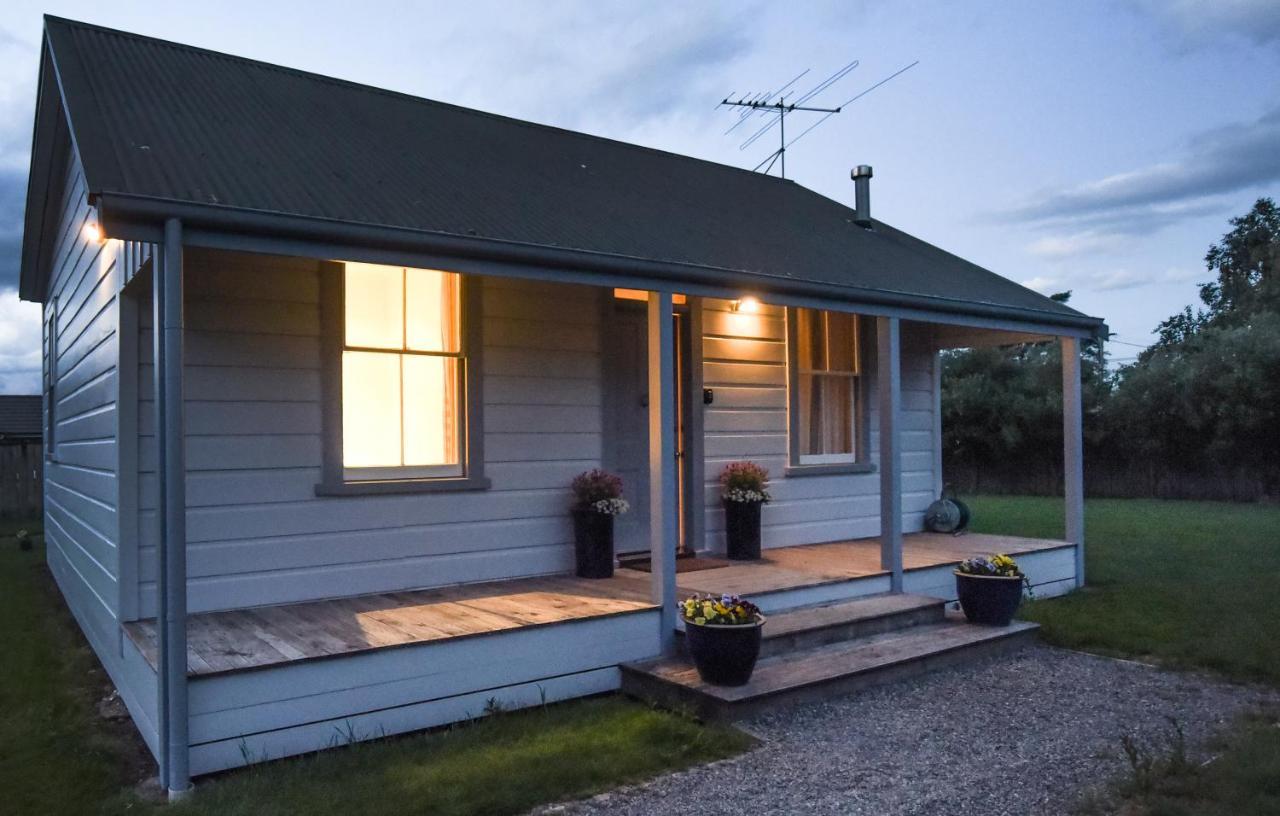 The Vicarage Martinborough Villa Exterior photo